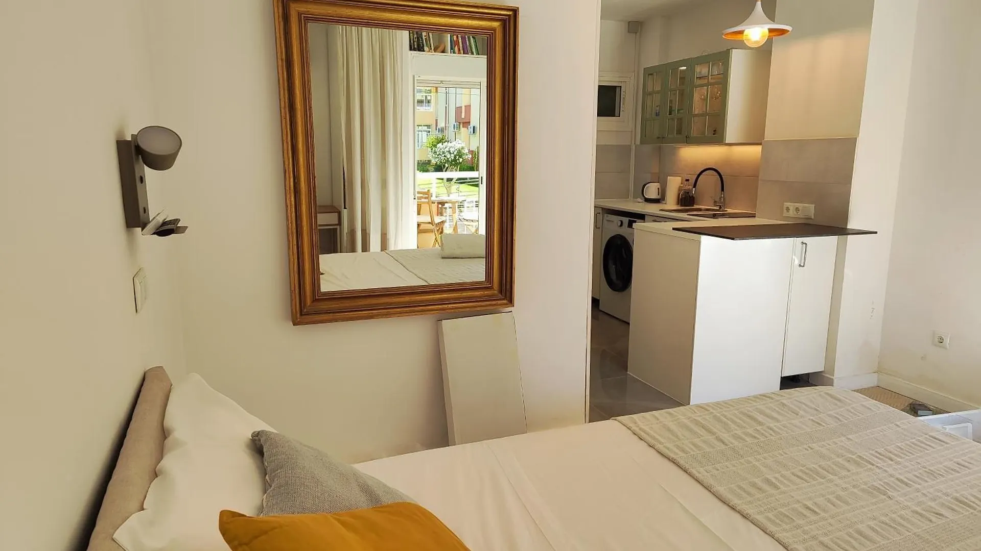 Pretty Studio With A Sea View Agata Benalmádena Apartamento